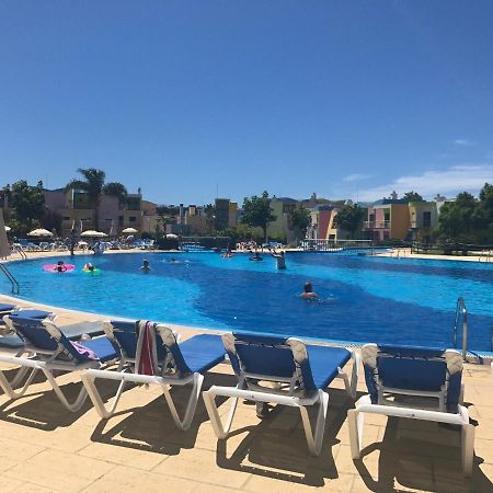 Marina De Albufeira Orada Resort - 2-Bed Apartment With Huge Pool Kültér fotó