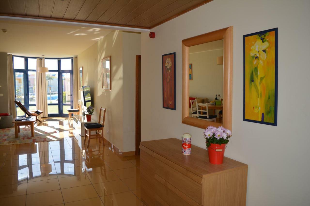 Marina De Albufeira Orada Resort - 2-Bed Apartment With Huge Pool Kültér fotó